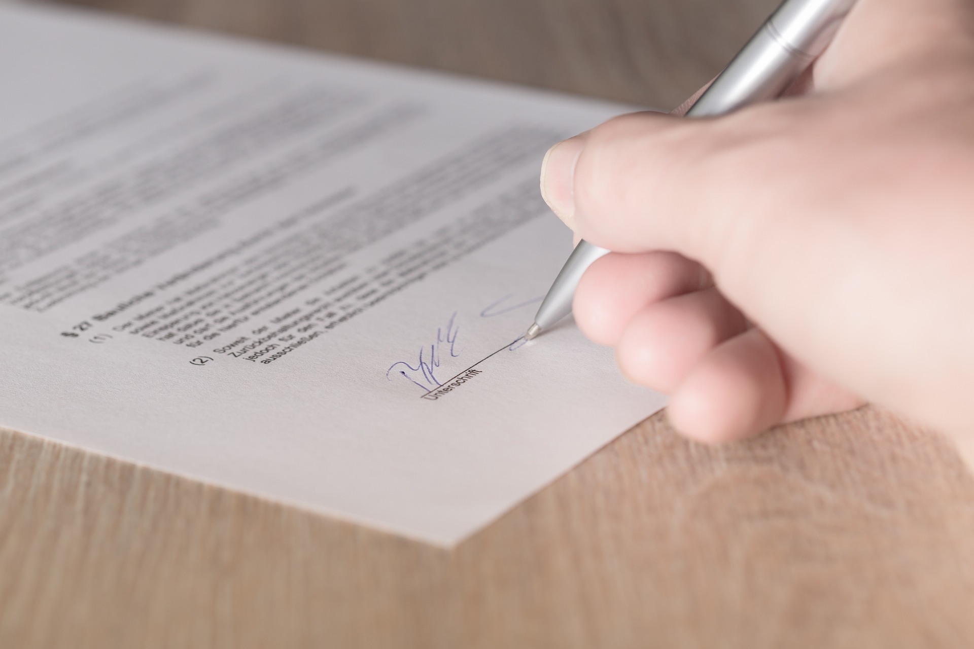 What Is the Best Real Estate Contract Template?